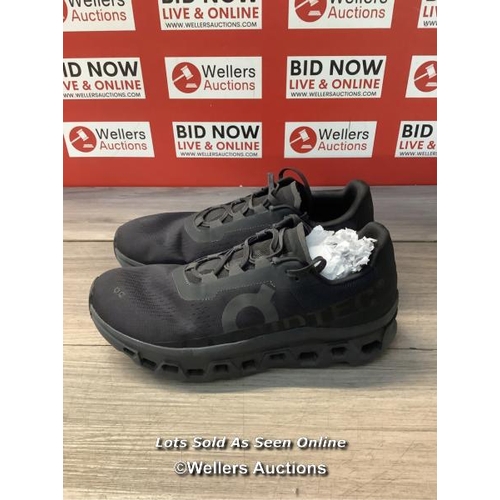 8061 - RRP: 160 - ON RUNNING CLOUDMONSTER / US 10 / ALL BLACK / DAMAGED