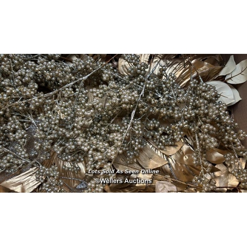 8117 - SELECTION OF EX-DISPLAY GOLD FOLIAGE / SEE IMAGES