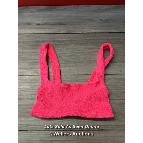 8126 - RRP: 90 - HUNZA G BIKINI TOP / APPEARS IN GOOD CONDITION