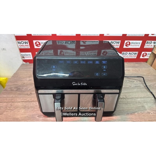 4034 - SUR LA TABLE AIR FRYER WITH X2 3.8L DRAWERS / POWERS UP / SIGNS OF USE / DAMAGED / SEE IMAGES / E18