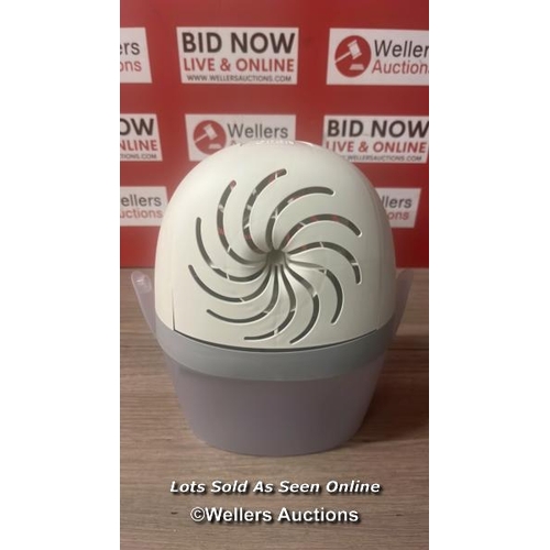 Lot 5052      
