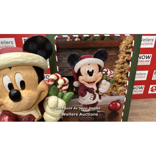 6020 - 17 INCH DISNEY TRADITIONS HAND PAINTED MICKEY AND MINNIE STATUE / APPEARS NEW OPEN BOX / A1