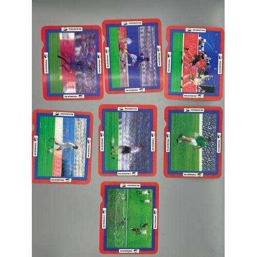 18 - Seven France World Cup 1998 hologramme cards featuring Zola, Sheringham and Bergkamp / AN18