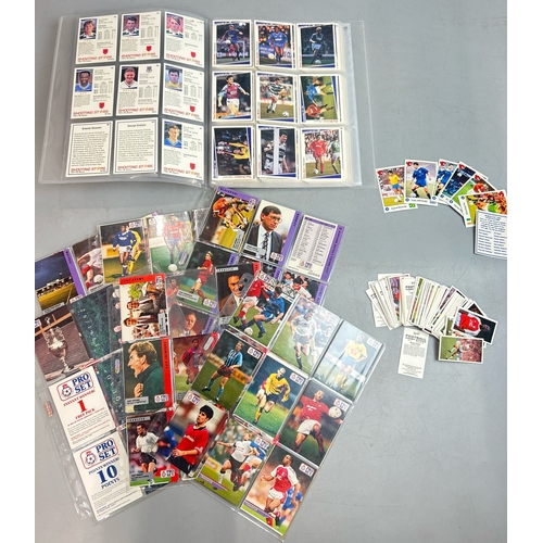 29 - 1990's football cards and stickers including Pro Set, Shooting Stars and Barratt / AN19