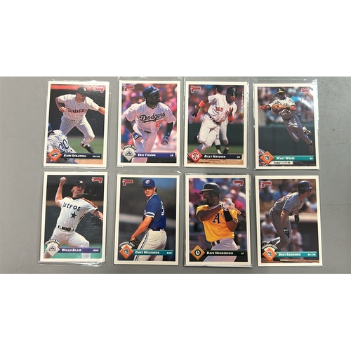 42 - Baseball Trading Cards - A large collection of early 1990's Major League Baseball cards including a ... 