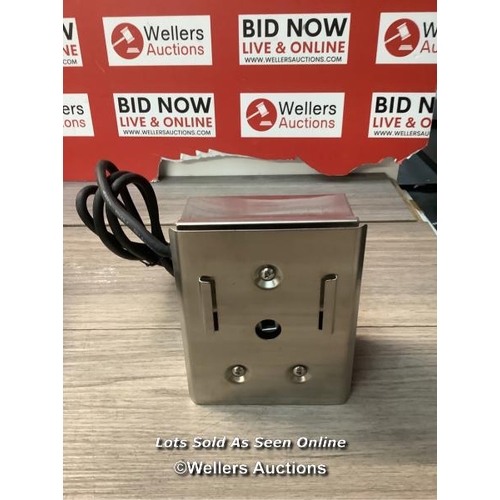 8175 - RRP: 275 - BIG GREEN EGG ROTISSERIE KIT FOR LARGE EGG / APPEARS NEW DAMAGED BOX / G57