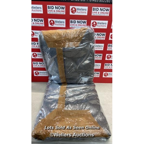 8192 - DANIEL JAMES FURNISHINGS GREY THROW / APPEARS NEW / SEE IMAGES  / G66