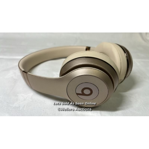 9815 - BEATS WIRELESS SOLO 3 HEADPHONE/ SN-FL6L2D1827HJ