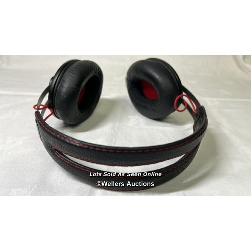 9823 - SENNHEISER MOMENTUM 2.0 M2 HEADPHONE/ INC- CABLE,CASE