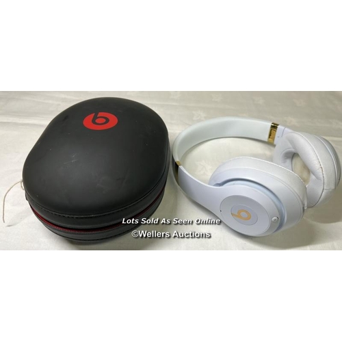 9833 - BEATS STUDIO 3 WIRELESS HEADPHONE/ SN-GD6D90Y2J0CX INC CASE