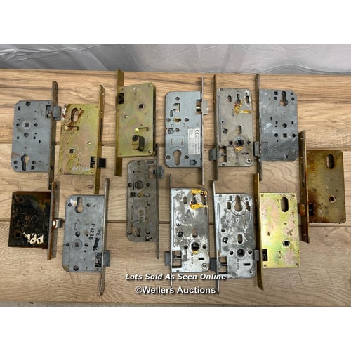 Lot 23        