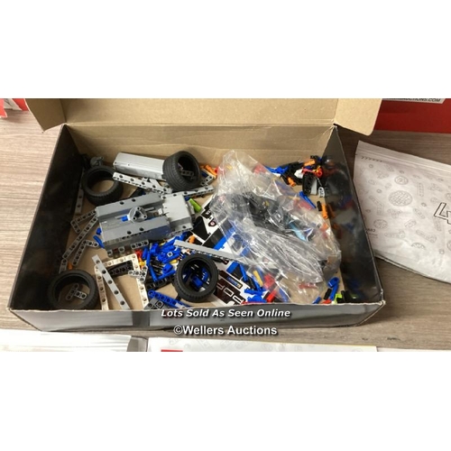 8265 - LEGO TECHNIC PORSCHE GT4 E-PERFORMANCE RACE CAR - MODEL 42176 / SEE IMAGES FOR CONTENTS / A33