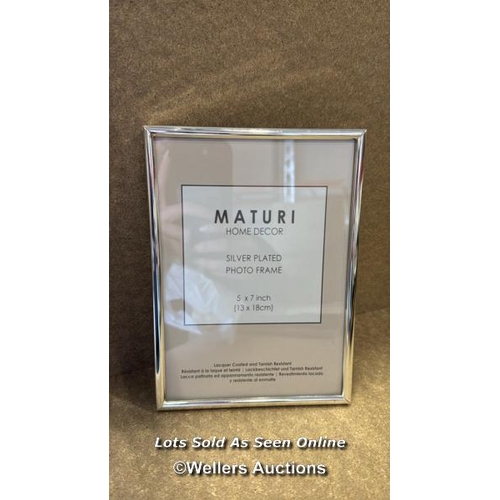 Lot 3028      