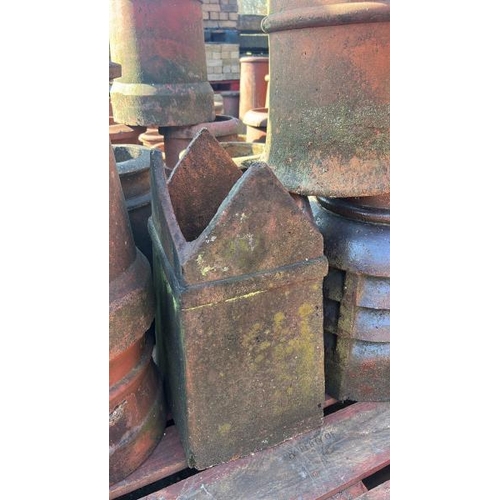 1512 - X5 Chimney's and chimney parts