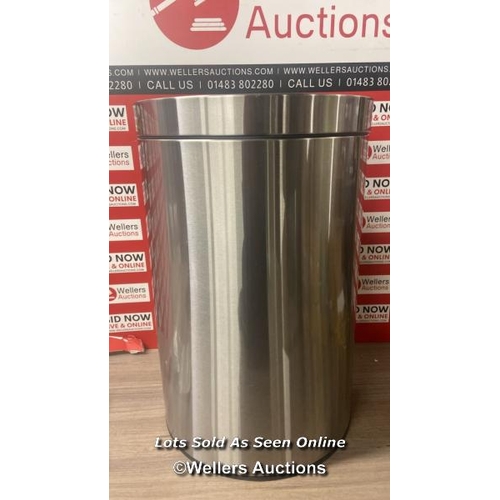 Lot 6037      