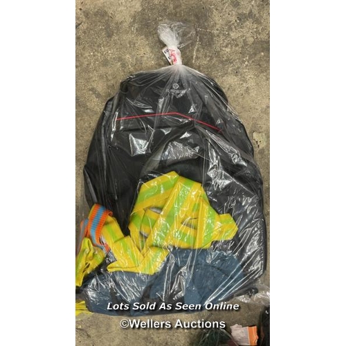 Lot 7010      