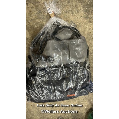 Lot 7011      