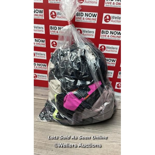 Lot 553       