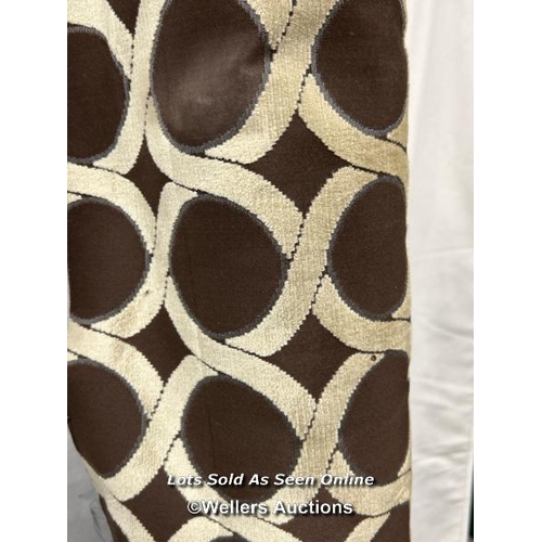 Lot 8026      