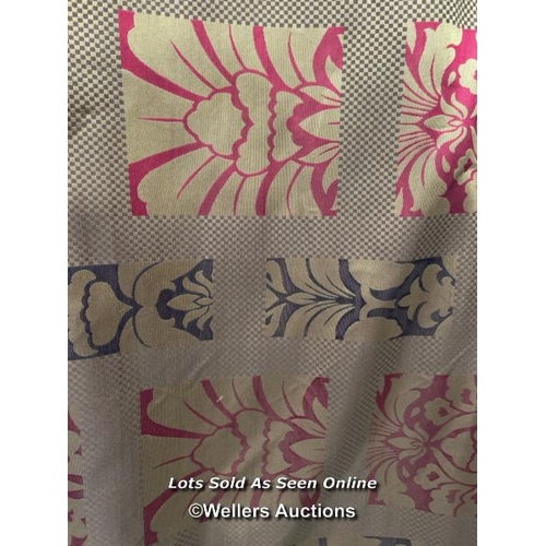 Lot 8040      