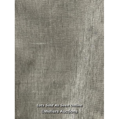 Lot 8043      