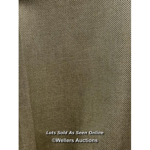 Lot 8050      