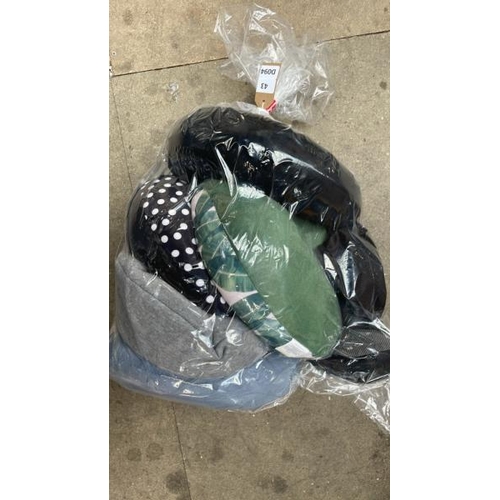 Lot 5053      