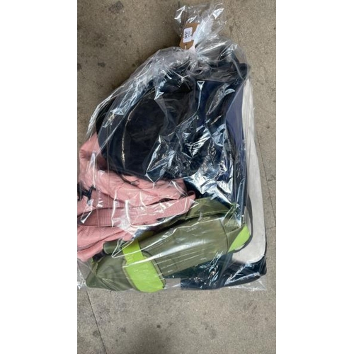 Lot 5057      