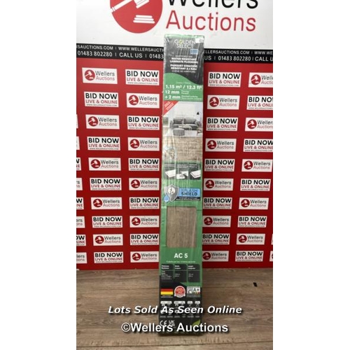 Lot 4016      