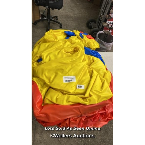 Lot 4049      