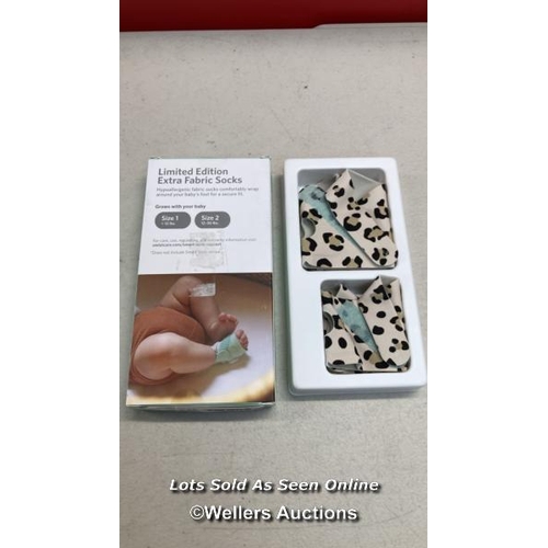 8017 - RRP: 10.95 - OWLET V3 SET OF 4 SOCKS LEOPARD / CREAM / APPEARS NEW / S37
