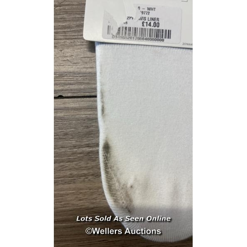 8042 - HUGO BOSS SOCK 2PK INVIS LINER /10-11/  SLIGHT MARKS ON SOLE / RRP:14 / S37