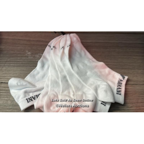 8099 - EMPORIO ARMANI TRAINER SOCK 3PK CASUAL FRONT LOGO / SIZE L-XL / APPEARS NEW WITHOUT TAGS / S37