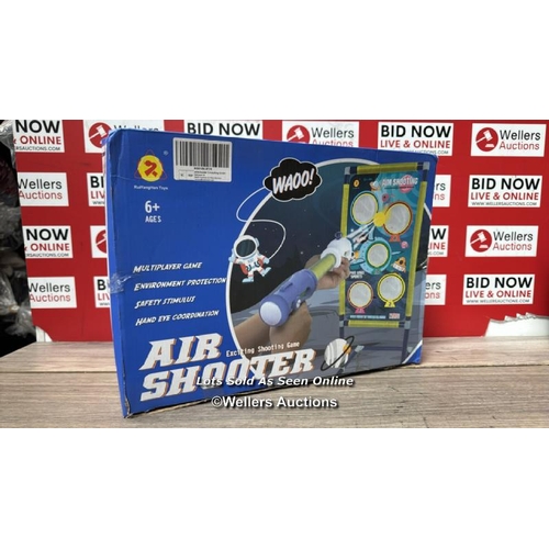 8101 - AIR SHOOTER GAME / APPEARS NEW, SEE IMAGES / S38