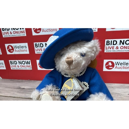 8104 - RRP: 350 - MERRY THOUGHT HM QUEEN ELIZABETH II CELEBRATION BEAR 12