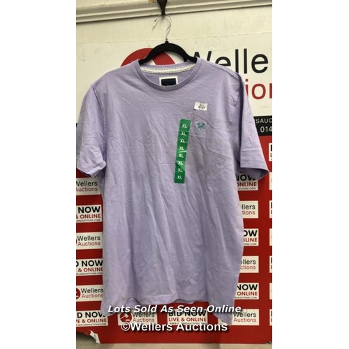 Lot 8137      