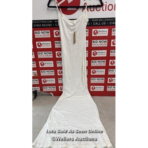 8234 - SKIMS SOFT LOUNGE RIB LONG SLIP M MARBLE