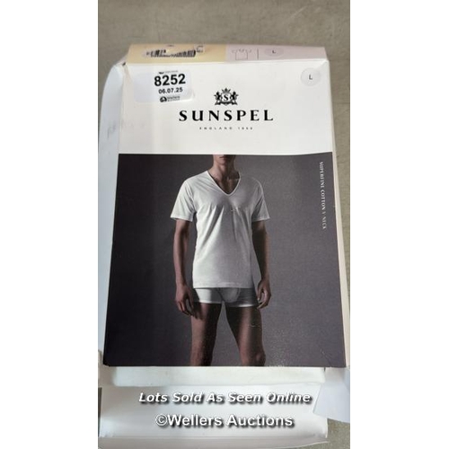 Lot 8252      