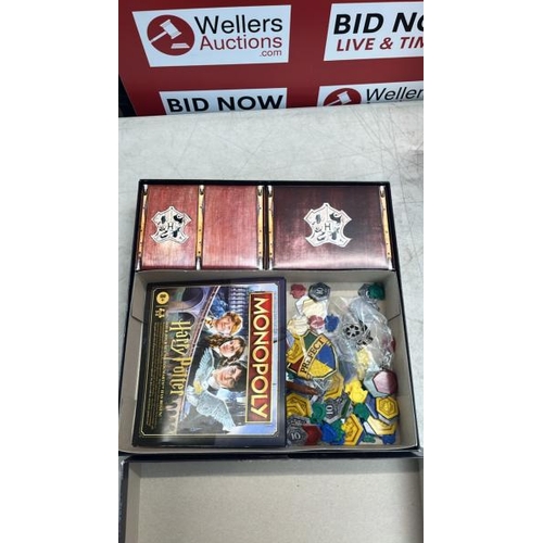 5066 - RRP: 26.99 - HASBRO GAMING MONOPOLY HARRY POTTER EDITION, BOARD GAME FOR 8+ YEAR OLD KIDS, STRATEGY ... 