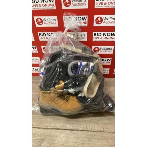Lot 1041      