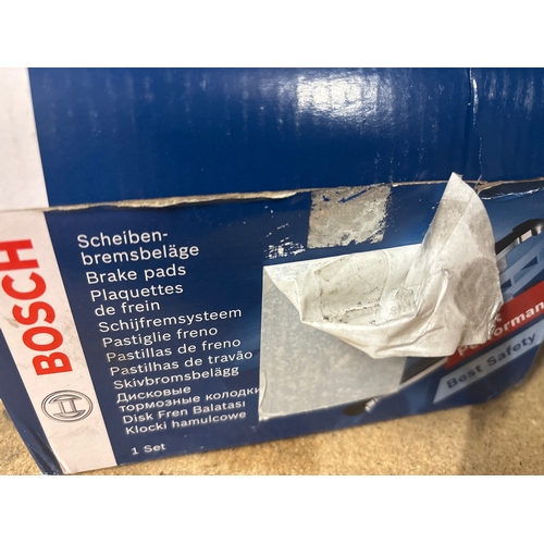 1119 - SELECTION OF AUTO ITEMS INC. BOSCH BRAKE PADS, PHILIPS HEAD LIGHT AND AIR FILTER (ALL LIKELY NEW OPE... 