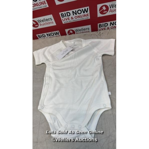 Lot 8054      