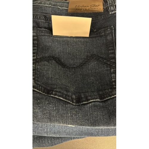Lot 9017      