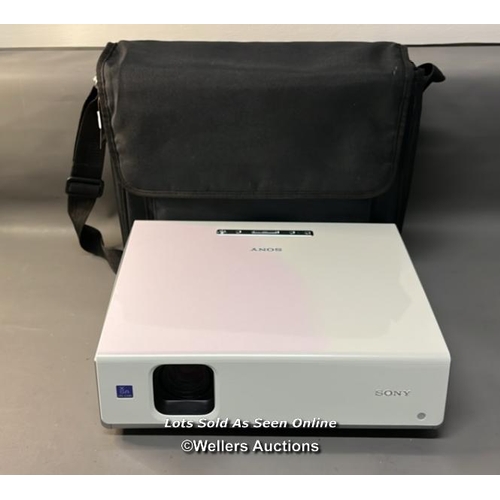 9606 - SONY DATA PROJECTOR/ MODEL: VPL-CX85/ SN: 10927 INC. CASE