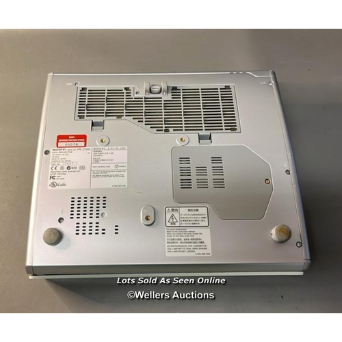 9606 - SONY DATA PROJECTOR/ MODEL: VPL-CX85/ SN: 10927 INC. CASE