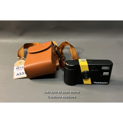 9613 - CAMERA FLASHBACK / MODEL: FLASHBACK ONE35 INC. CASE