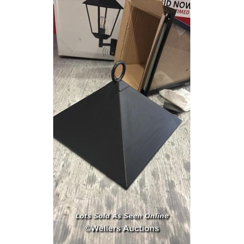 1003 - GOODHOME DOCKER WALL LIGHT WITH PIR / VIEW, BID AND BUY IN THE ROOM, THEN TAKE AWAY THE SAME DAY / V... 