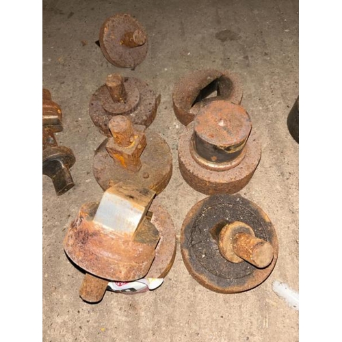 109 - X6 ASSORTED PRESS PUNCHES