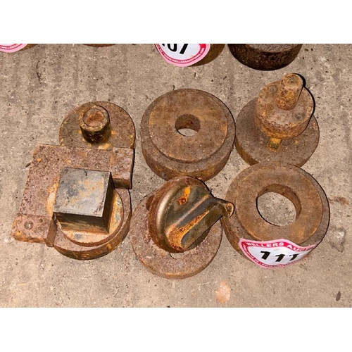 111 - X6 ASSORTED PRESS PUNCHES