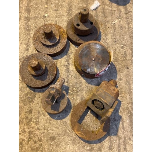 112 - X6 ASSORTED PRESS PUNCHES